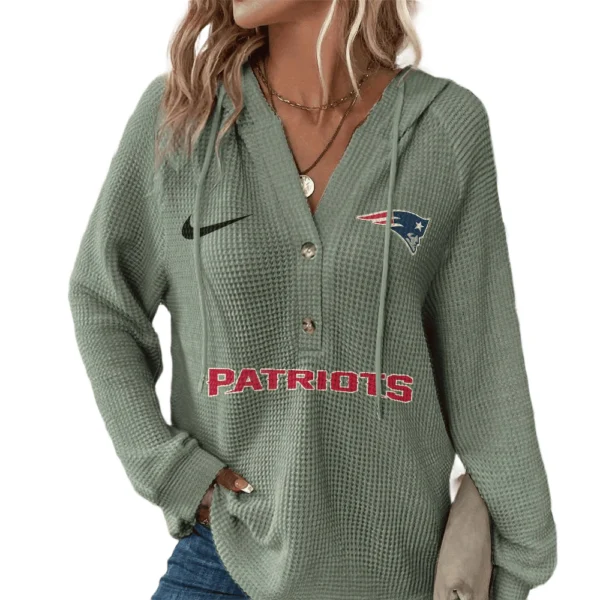 New England Patriots Women’s Waffle Knit V-Neck Hoodie